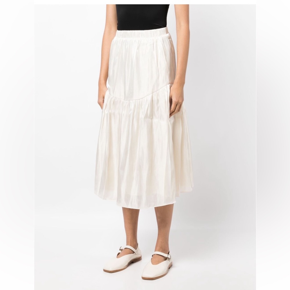 Tout a coup white skirt size S NWT in bag